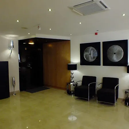 Alojamento de Acomodação e Pequeno-almoço Bocage